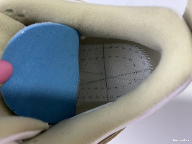 Jordan Sand 487724-118 2017 Retro 4 0617